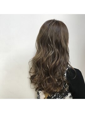 ルクール(Le Coeur) ニュアンスハイライトの外国人風グレージュ