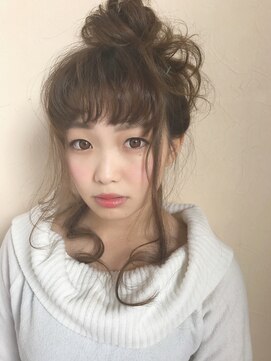 ヘアーデザイン ルシア(Hair Design Lucia) 抜け感お団子ラフアレンジ