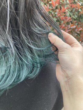 ネオヘアー 曳舟店(NEO Hair) 裾ターコイズグリーン【クゴウ】