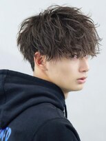 リップス 池袋(LIPPS)&nbsp;刈り上げツーブロックツイストスパイラル前下がり無造作マッシュ