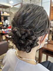 人気！ラメアレンジで華やかアップスタイル　【延山styling】