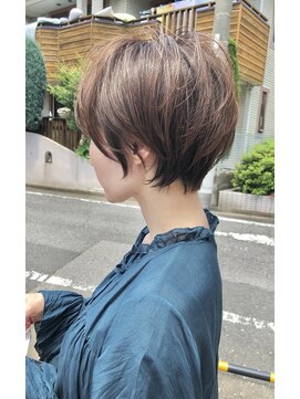 アデプト 綾瀬店(adept) 似合わせカットで作る大人かわいいショート【綾瀬/北千住/亀有】