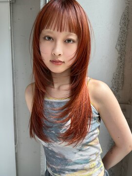 アルテペロ(arte pelo) レイヤーカット/ピレンジカラー/バタフライカット