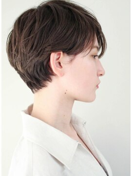 ラヴィリス バイ レム(Raviliss by rem) 髪質改善/縮毛矯正/美髪/ショート/耳かけ/ショートボブ/小顔ヘア