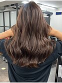 ハイライトレイヤーカットショートボブイルミナカラー天神大名