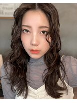 メゾンドムニ 恵比寿(Maison de MUNi)&nbsp;20代30代40代くせ毛風パーマミルクティアッシュ透明感小顔