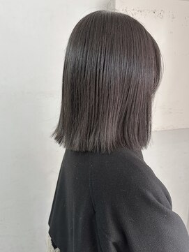 キャンバス バイ ネオリーブ 横浜西口(Canvas by neo.) ブリーチなし カーキグレージュ 艶カラー 髪質改善 ボブレイヤー