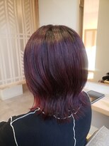 ミリ 国分寺(Mili)&nbsp;外ハネミディアムレイヤー&チェリーピンクカラー