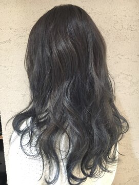 ヘアサロン アティリー(Hair Salon Attirer) 西梅田/ボブ/グレーベージュ/白髪ぼかし/ハイライト/ベージュ