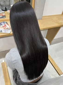 ベルポール(Bell port) ツヤ髪ストレート