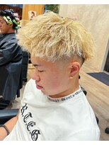 ルースト 渋谷店(ROOST)&nbsp;MEN’S HAIR/波巻ツイストスパイラル/フェザーパーマ/眉毛/渋谷