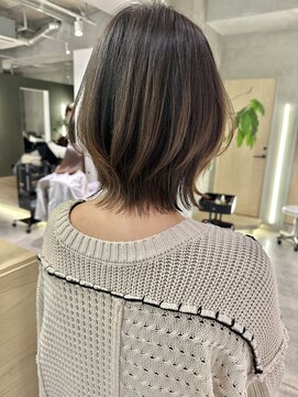 ローネス ギンザ(LONESS ginza) レイヤーボブブラウンベージュボブレイヤー大人ボブくびれボブ