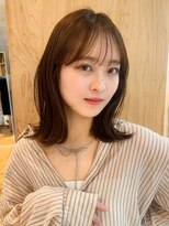 ガーデンヨコハマ(GARDEN YOKOHAMA) ミディアムレイヤーカット 外ハネ ココアブラウンダークグレー