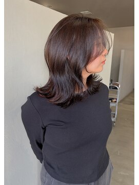 モノトーン(MONOTONE) 顔まわりレイヤーカット