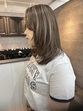 アジールヘア 北千住駅西口店(agir hair) ホワイトベージュハイライトカラーkitasenju