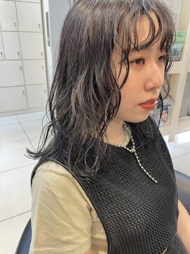 ヘアアンドメイク シークネクスト(HAIR&MAKE SeeK NEXT) ウェーブ×セミロング