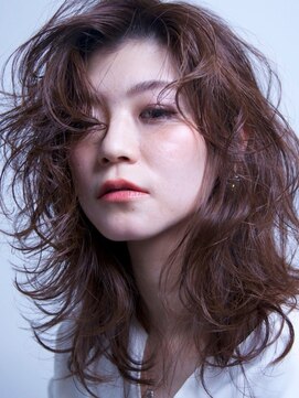 トラスト(TRUST) セミロング