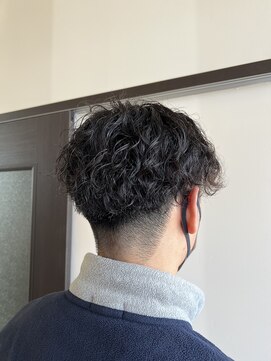 イーハトーヴ(IHATOV) ツイストスパイラルパーマ/30代40代