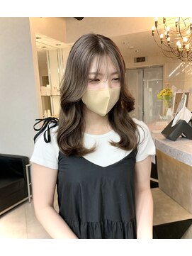 ソワンドブレスセルン 心斎橋(soin de brace cerne) オリーブグレージュ×韓国風カット