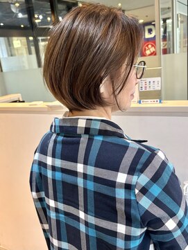 ヨファ ヘアー(YOFA hair) 似合わせカット ショートボブ