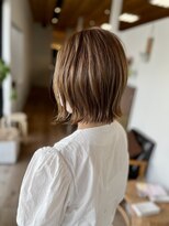 アパートメントヘアー&nbsp;ショート外ハネボブ（髪質改善ヘアカラー/髪質改善/ヘアカラー）
