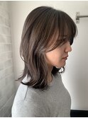 切りっぱなしボブに顔周り前髪レイヤースタイル/簡単アレンジ