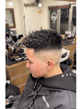 ザチョップショップ キチジョウジ(THE CHOP SHOP KICHIJOJI) ブックマークでカウンセリング時にご利用くださいフェザーアップ