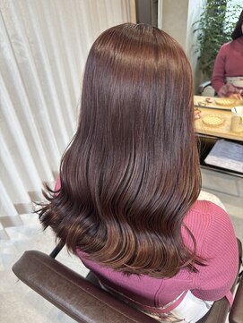 フィエルウメダ(Fier umeda) 透けるピンクブラウン