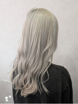 イリエヘア 川口(irier hair) 圧倒的透明感♪ケアブリーチホワイトベージュ【薬師神/川口】