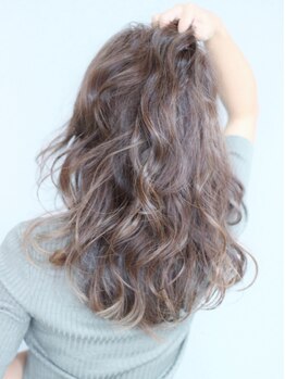 ニールラボー(NIELLE LA'BO)の写真/毎朝のセットも楽々＜時短×ダメージレス＞を叶えた超優秀パーマ【デジキュアパーマ】◇ふんわり仕上がる♪