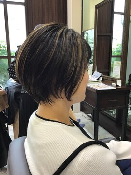 アストラール雅(astrale) ショートボブ