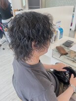 エマディライト(EMA DELIGHT)&nbsp;大人の色気漂う波巻きパーマ