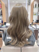 ピークアブー アヴェダ ギンザシックス(PEEK-A-BOO AVEDA GINZASIX)&nbsp;【オリーブベージュ】 柔らかベージュ　シアーカラー　◆