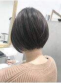収まり抜群!軽め!前下がりショートボブ☆