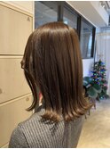 やわらかベージュ