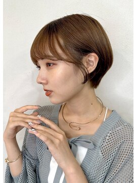 レイラバイアフロート 吉祥寺(Lila by afloat) 小顔ナチュラルショート20代30代40代くびレイヤーショート