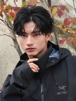 フィフス 原宿(fifth)&nbsp;ニュアンスパーマセンターパートカルマパーマ刈り上げシャドウ