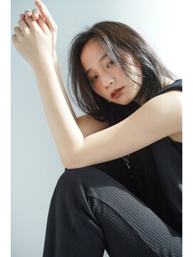 ルフュージュ バイ プロデュース 相模大野店(Refuge by Produce) 暗髪/レイヤーカット/長めバング