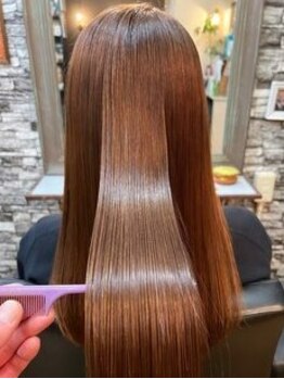 ブリード ヘアデザイン(breed hair design)の写真/髪のお悩みに本気で向き合う髪質改善サロン。クセ毛を改善し、扱いやすい理想の美シルエットに。