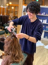 ヘアーアンドライフ ピース(Hair&Life Peace)