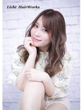 リヒト ヘアワークス(Licht HairWorks) ガーリーナチュラルグレージュ