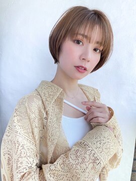 トゥルーズ(TLUUS) TLUUS似合わせカットダークアッシュミディアムレイヤーカット