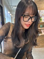 パーク 福岡天神西通り店(parc)&nbsp;インナーカラー　ぱっつん前髪　ネビージュ　黒髪　ロングヘア