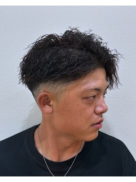 ラヴィズム 名駅店(LUVISM) 名古屋/メンズカット/メンズパーマ/ツイスパ/眉毛