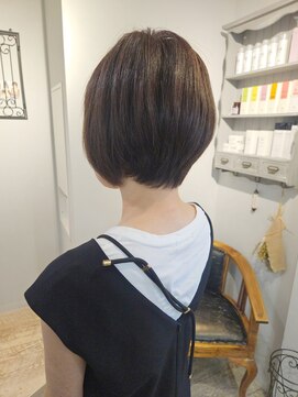 ヘア ケア ディエイチケー(HAIR CARE DHK) 大人ショートボブ