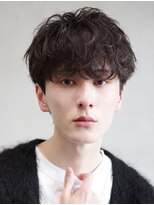 レタッチ バイ フィフス 天神大名(RETOUCH by fifth)&nbsp;シャドウパーマスパイラルパーマツーブロックメンズパーマ束感