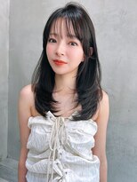 メーヴェ(Mowen) mowen 南堀江　レイヤーカット　暗髪