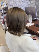 アチーブ ヘア デザイン(achieve hair design)&nbsp;ハイトーンダブルカラー透け感グレージュ切りっぱなしボブ