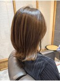 透明感ベージュ
