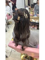 ミルクティー(Milk TEA)&nbsp;ふんわりカチモリハーフアップ♪